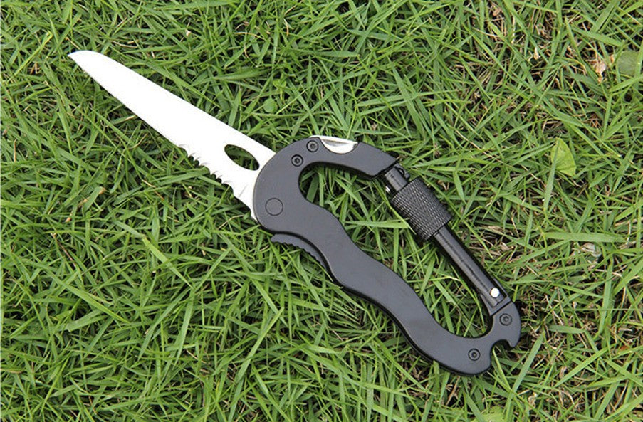 
  
  5 in 1 Outdoor Multi Function Mountaineering Buckle Fast Hanging Buckle Cross Screwdriver Carabiner Bottle Opener Wine Opener
  
